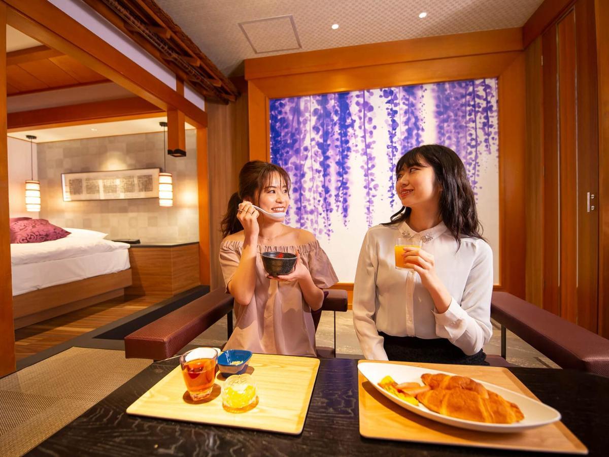 Hotel U'S Kouroen (Adults Only) Нисиномия Экстерьер фото